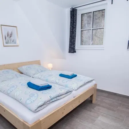 Ferienhaeuser Ilsestein Doppelhaus, 100 Qm, 3 Schlafzimmer