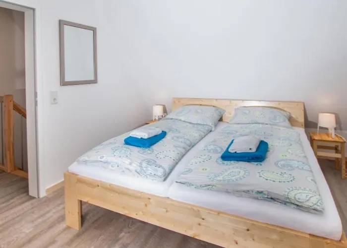 Ferienhaeuser Ilsestein Doppelhaus, 100 Qm, 3 Schlafzimmer